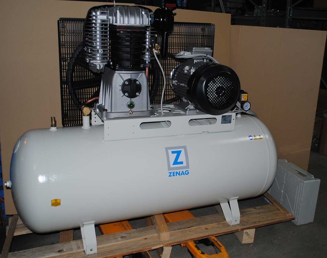 Druckluftkompressor DEF - 270-1120