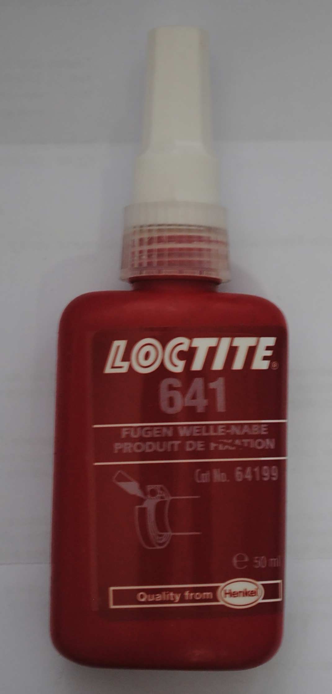 Loctite 641 (Demontage notwendig)